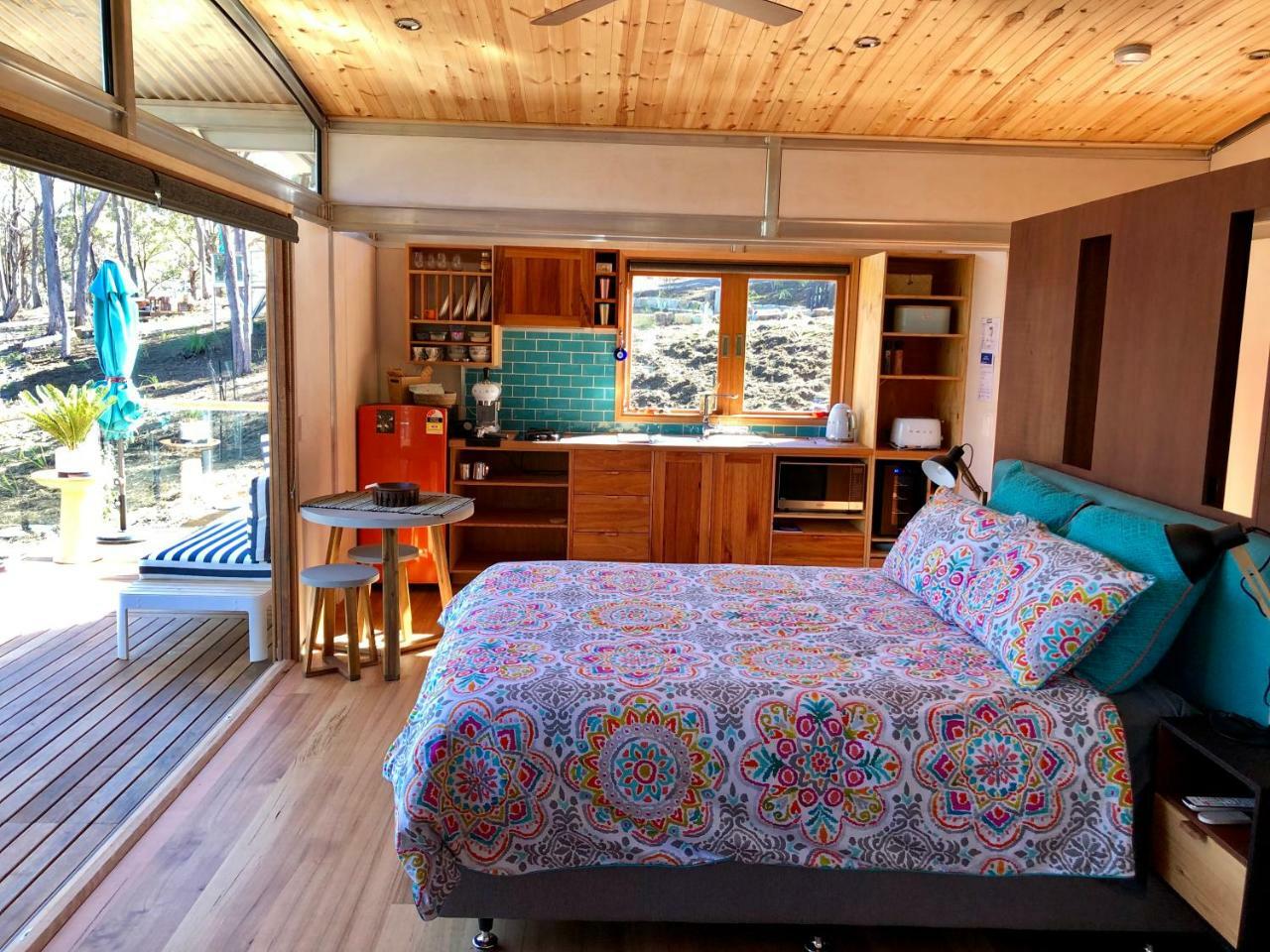 Free Spirit Pods Villa Barnes Bay Bagian luar foto